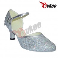 Woman's elegant modern/ballroom dance shoes